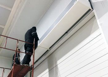 Barriera d'aria per cella frigorifera