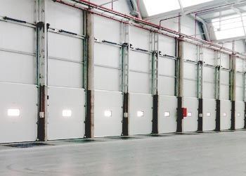 Portoni sezionali industriali